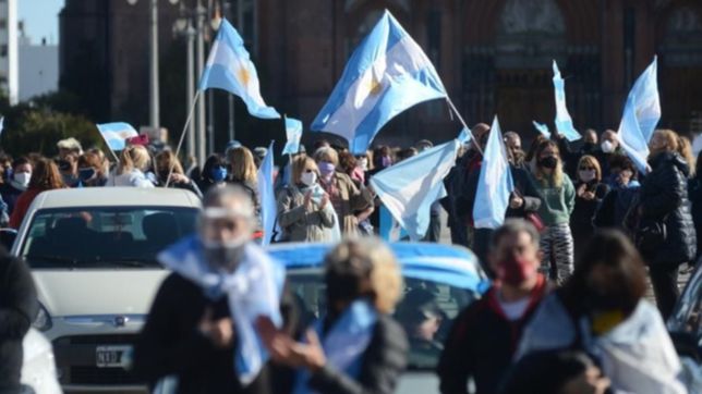 vuelve el banderazo y protesta en la plata contra el gobierno nacional