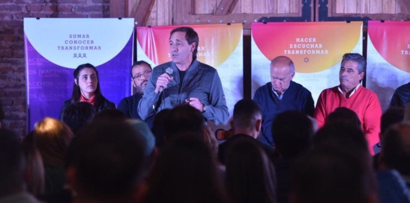 sello Hacemos Garro Grindetti