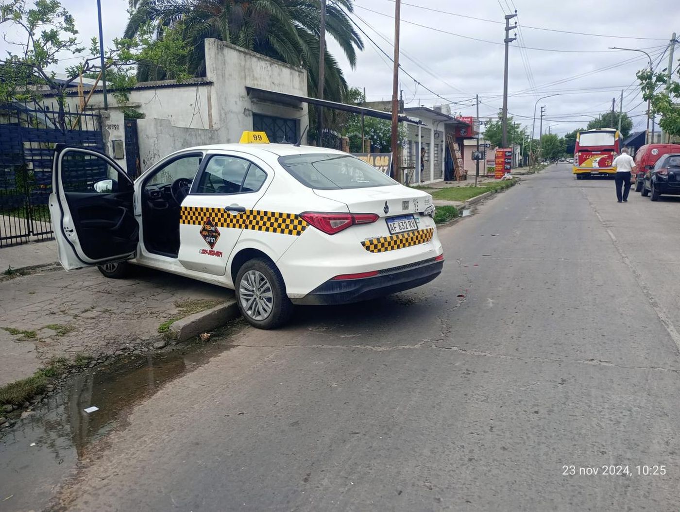 WhatsApp Image 2024-11-24 at 16.35.21.jpeg