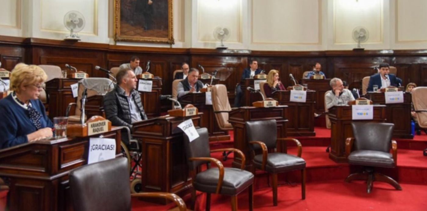 1572463343608.jpeg?scaleY=1&ow=1024&width=1019&height=510&rotate=0&scaleX=1&oh=683&x=2&y=171&&cw=1920&ch=950