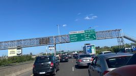demoras y kilometros de cola en la autopista la plata-buenos aires por un accidente de transito demoras y kilometros de cola en la autopista la plata-buenos aires por un accidente de transito