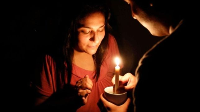 vecinos de city bell se quedaron sin luz y cargaron contra edelap