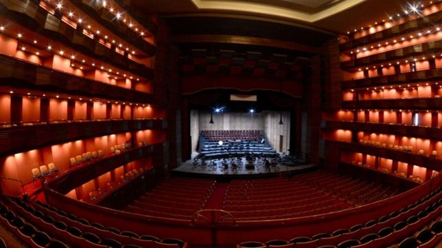 aida agoto entradas en el regreso de la opera al teatro argentino, pero habra revancha