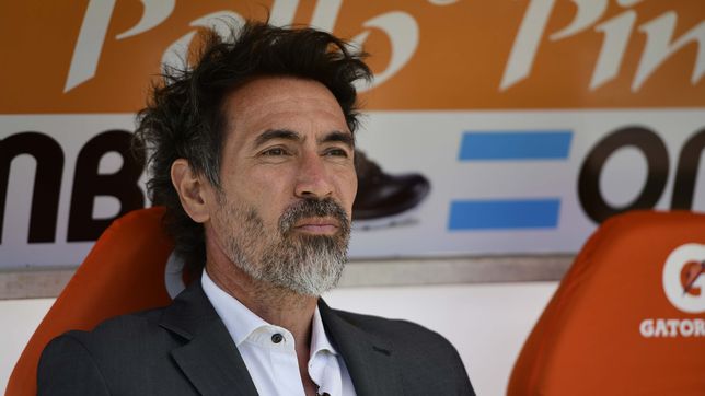dominguez dijo que hay cosas que no le gustaron y puso en duda su continuidad en estudiantes