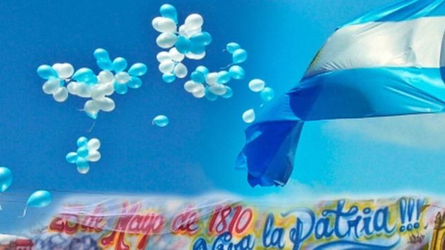 locro, pastelitos, empanada, danza, musica, ferias y mucho mas para vivir el 25 de mayo