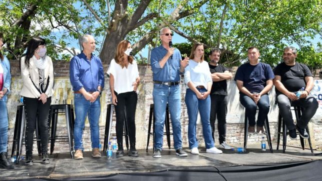 candidatos del fdt coparon el sur de la plata en busca de los que no votaron en las paso