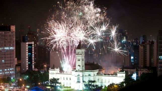 pirotecnia y polemica en el concejo: aseguran que la oposicion trabo las prohibiciones