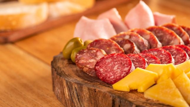 almuerzo para la final entre argentina y francia: ¿cuanto cuesta armar una picada?