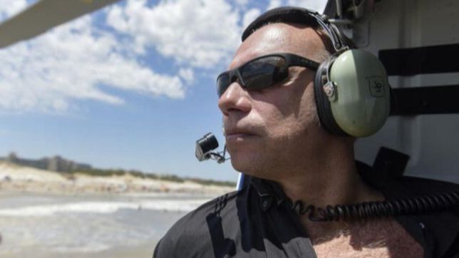 video: berni viajaba en el helicoptero que casi provoca una tragedia en la playa