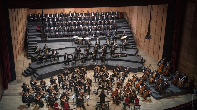 el teatro argentino busca nuevos integrantes para su coro estable: ¿quienes y como pueden anotarse?