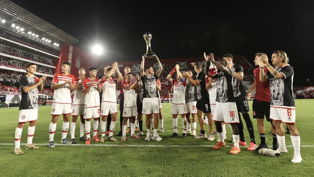 Las opciones que maneja Estudiantes para liberar cupo e incorporar a un nuevo futbolista