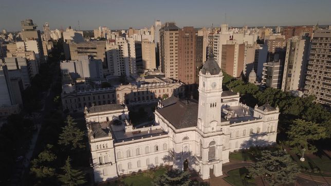 libertarios planean reflotar el proyecto para imponer por ley la tasa de capitalidad