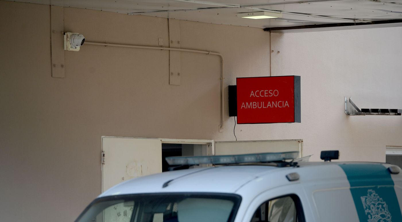 Emergencia urgencia ambulancia hospital 7.JPG