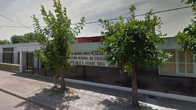 trepo un paredon y se metio a robar en un colegio de berisso, pero lo descubrieron