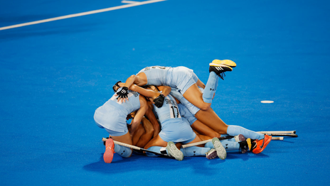 Las Leonas en Paris 2024.png