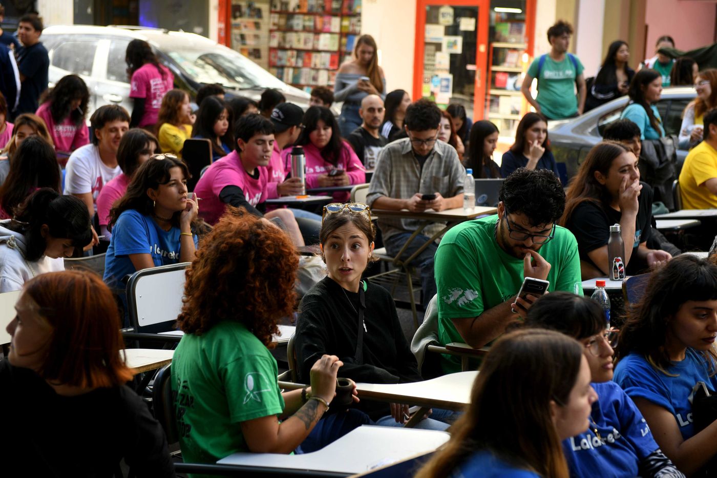 Clase pública de la FULP en el departamento de Adorni (3)