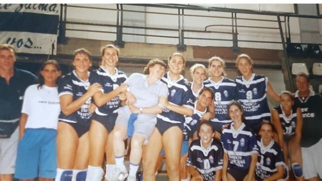 profundo dolor por el fallecimiento de una prestigiosa abogada y exjugadora de voley de gimnasia