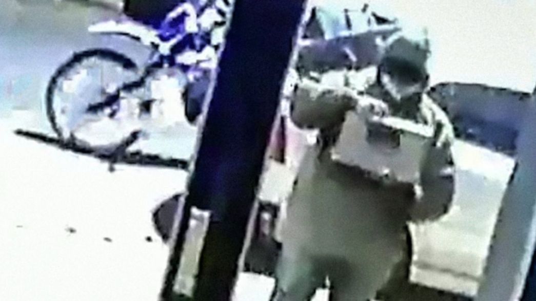 Tras el video del repartidor que escupió una entrega, la pizzería tomó una insólita medida