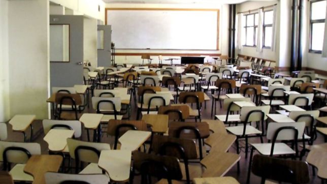 universitarios rechazaron una nueva oferta, se recalienta la paritaria y paso a cuarto intermedio