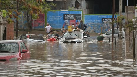 Milei vetó la ley de emergencia por las inundaciones en Bahía Blanca