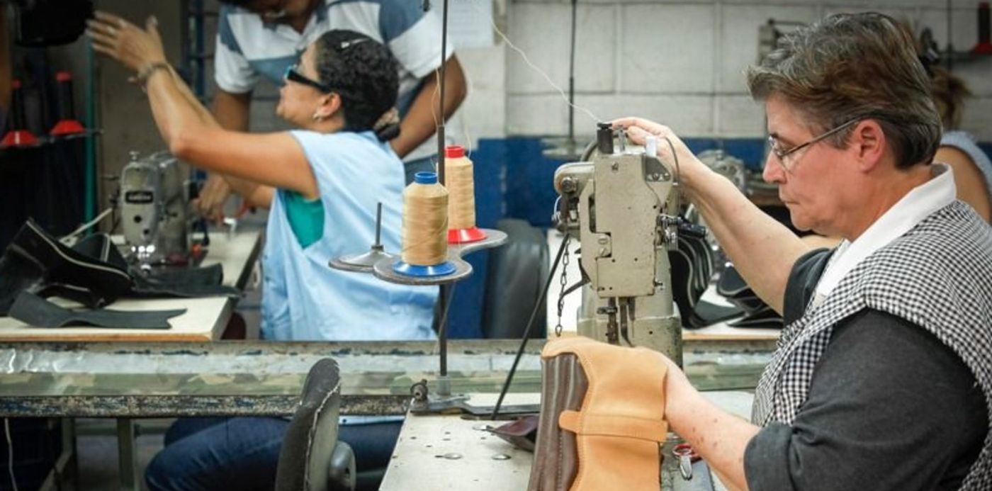 1531702465164.jpg?x=11&y=14&width=786&height=393&rotate=0&scaleX=1&scaleY=1&ow=800&oh=533&&cw=1920&ch=950