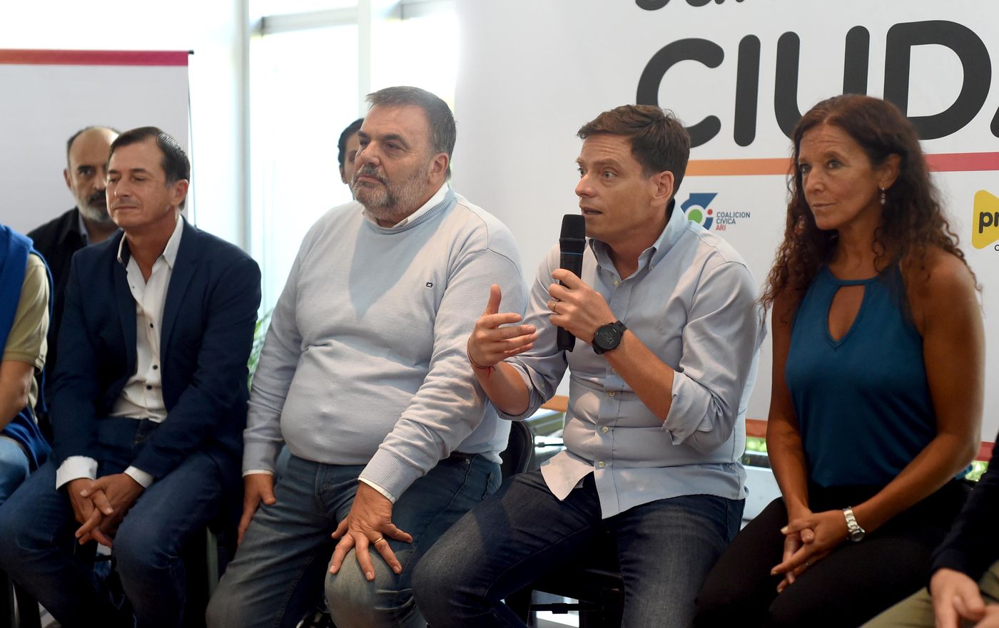 Pablo NIcoleti, presidente de la UCR de La Plata, durante la presentaci&oacute;n de Juntos por la Ciudad