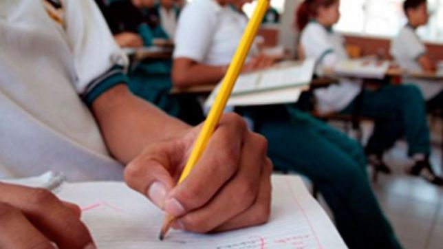 colegios privados de la plata y la provincia piden ajustar aranceles por clausula gatillo