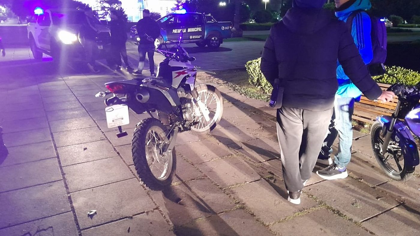 El exempleado de La Plata vendía motos judicializadas y estafaba a los vecinos.