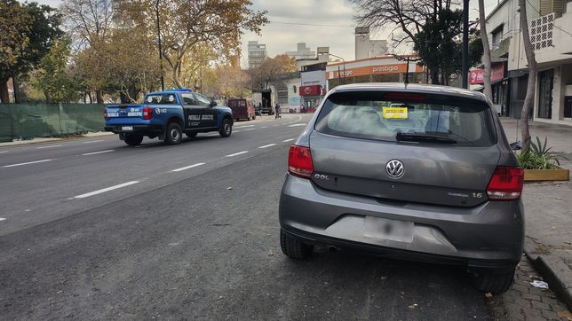 a horas de su reapertura, aparecieron multas por estacionar alrededor de plaza italia