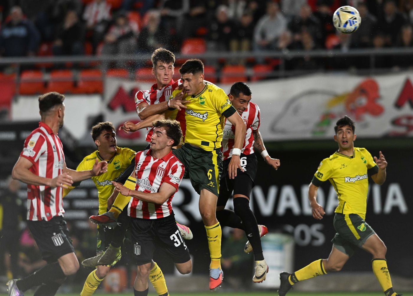 Estudiantes Defensa y Justicia Desábato