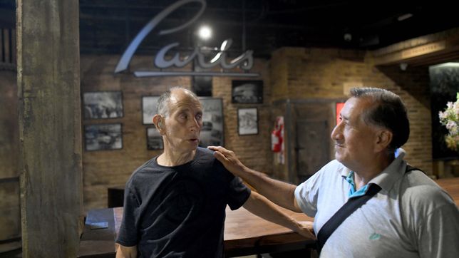 el emotivo reencuentro de dos historicos pasteleros de la paris en el nuevo edificio