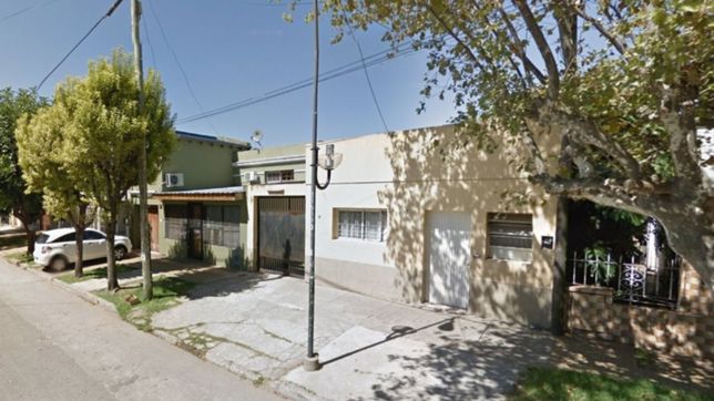 brutal robo a una menor de 15 anos: entraron a su casa y la amenazaron con un cuchillo