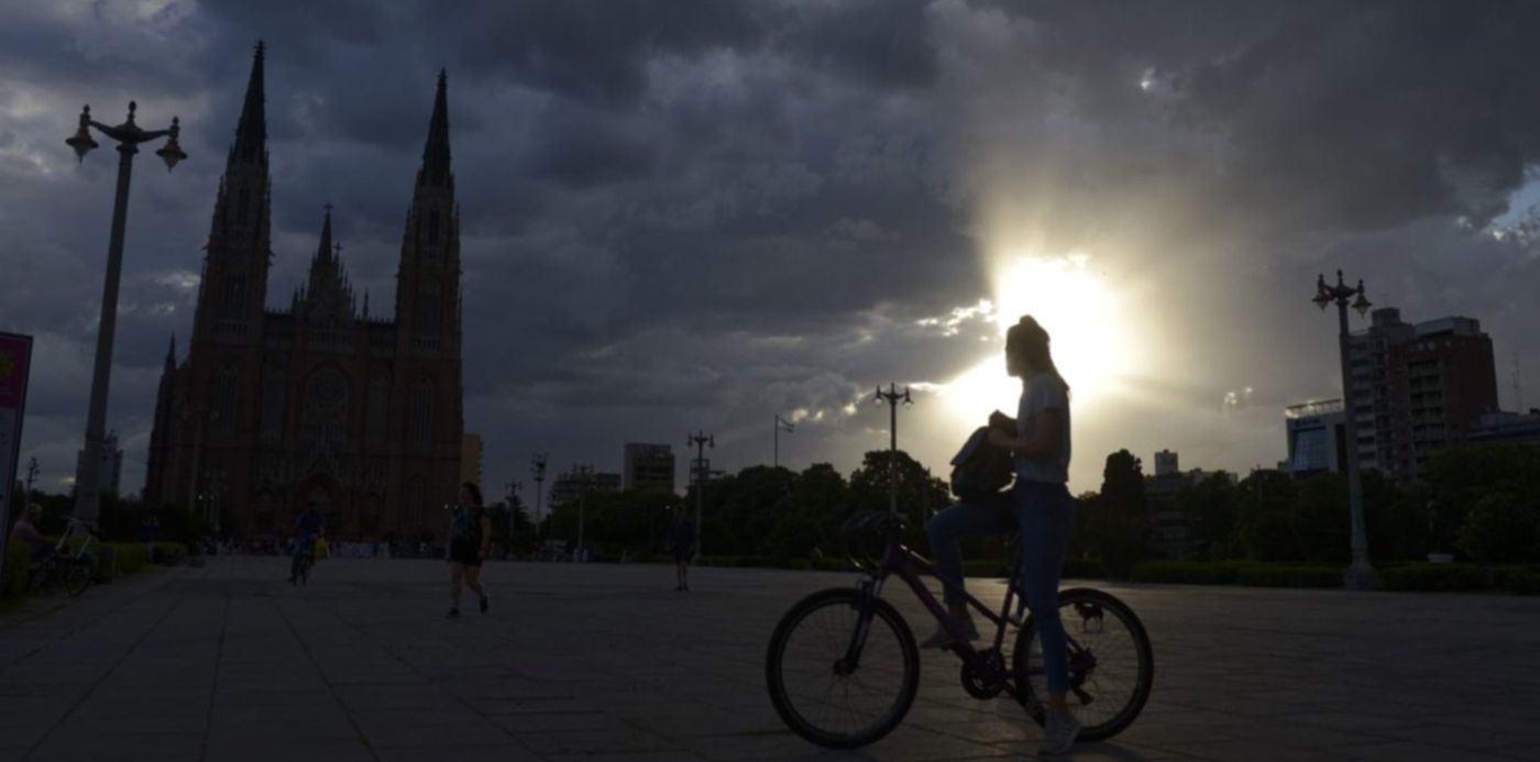 1636407729612.jpeg?x=7&y=180&width=1486&height=744&rotate=0&scaleX=1&scaleY=1&ow=1500&oh=1001&&cw=1920&ch=950