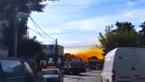 Conmoción por la explosión de un contenedor de ácido nítrico en Tres de Febrero