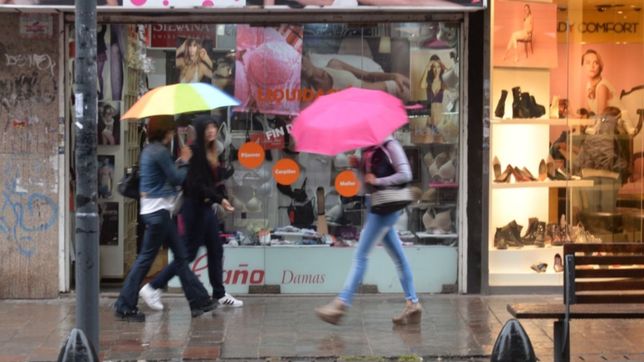 la semana arranca con lluvias en la plata: ¿hasta cuando duraran?