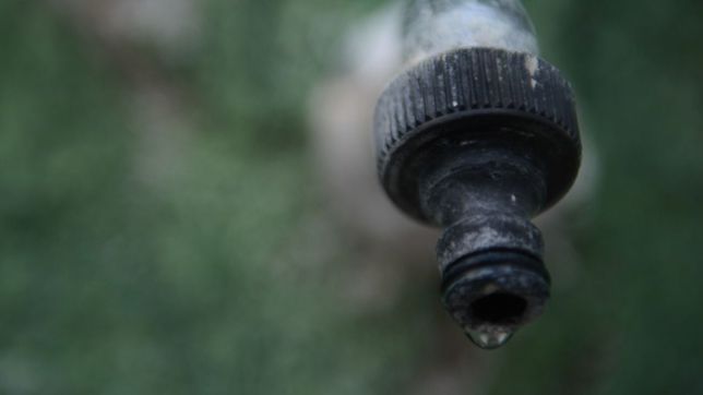 absa realizara obras por una perdida y faltara agua en un amplio sector de city bell