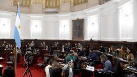cruces, chispazos y un cuarto intermedio insolito en la primera sesion del concejo deliberante