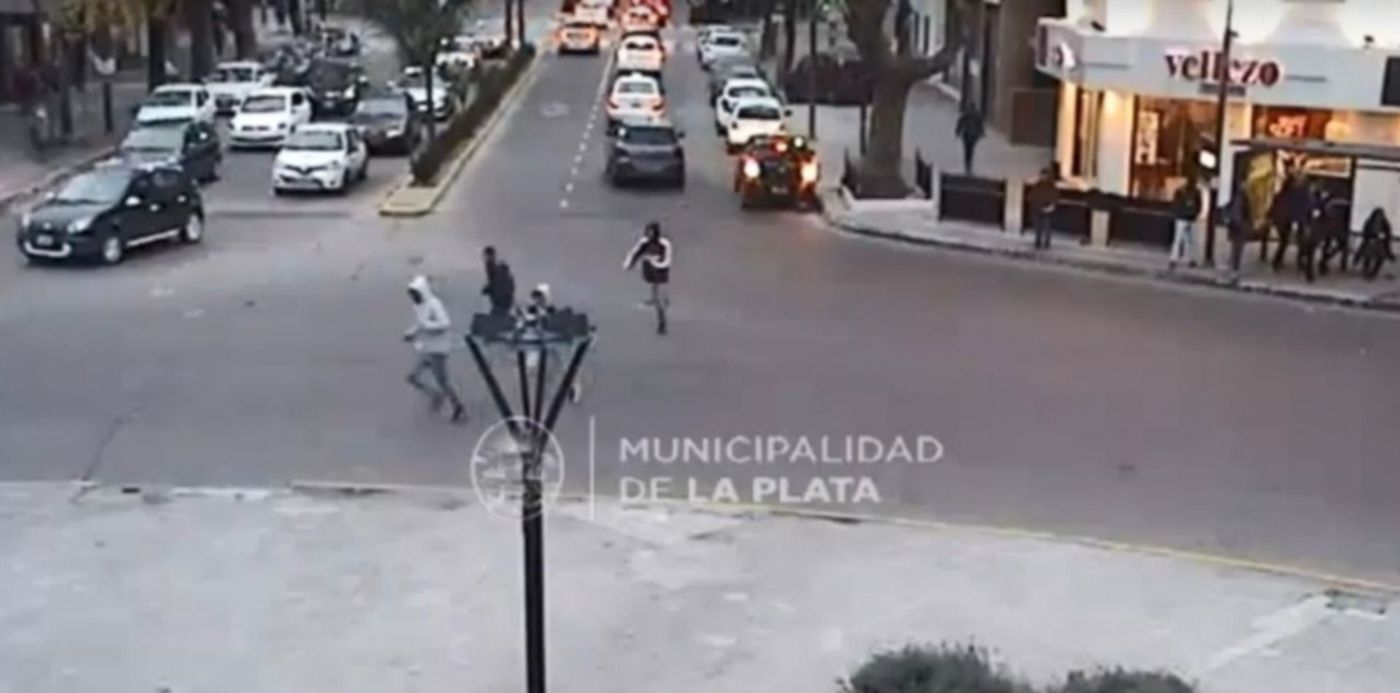 1528989288229.jpeg?&cw=1920&ch=950