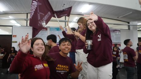 Impugnación, demora en un escrutinio y una sorpresa en las elecciones de la UNLP Impugnación, demora en un escrutinio y una sorpresa en las elecciones de la UNLP