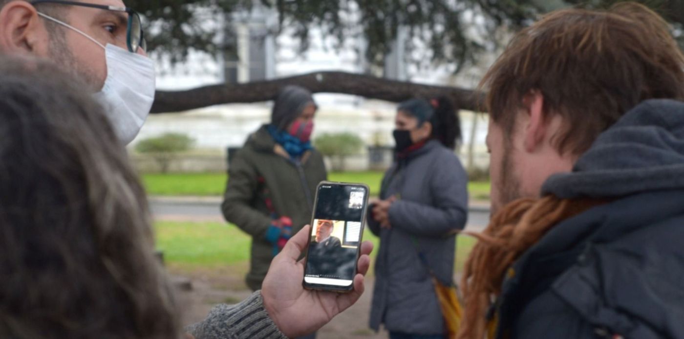 Vecinos del barrio El Rincón en reunión de comisión virtual