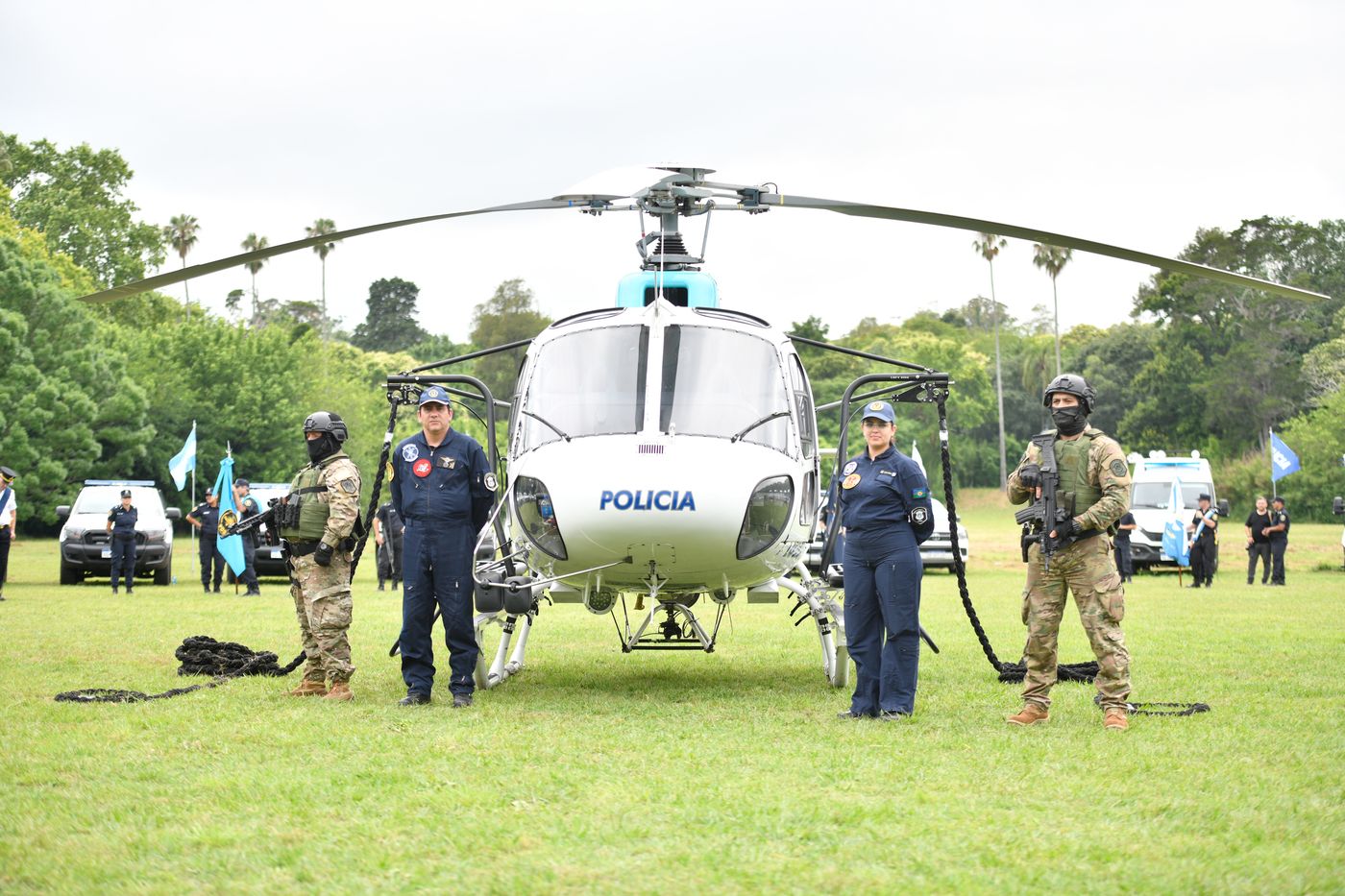 Helicóptero policial.JPG
