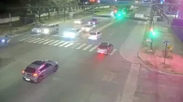 corrian picadas en city bell y fueron detenidos durante un operativo