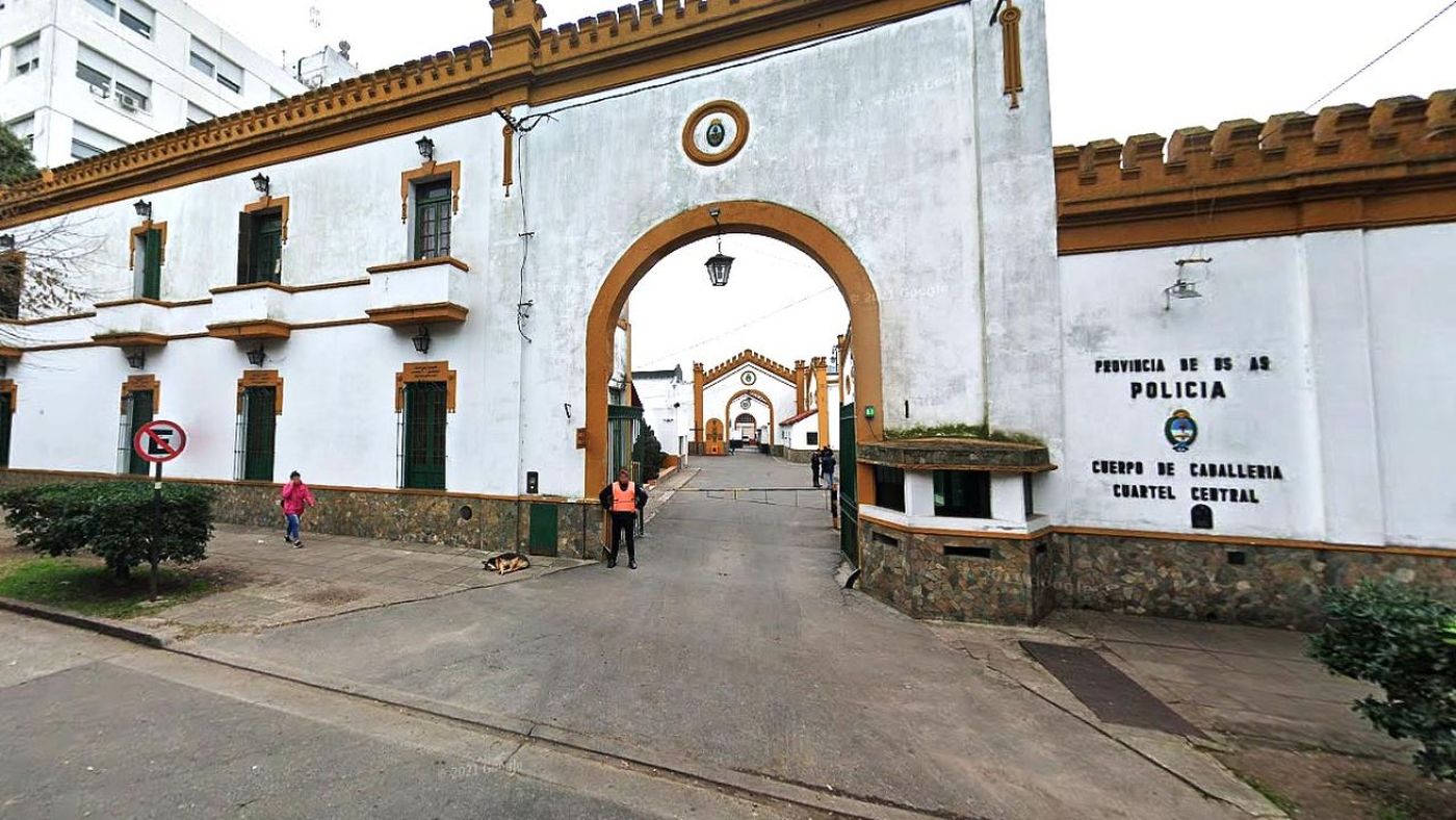 Cuerpo de Caballería La Plata