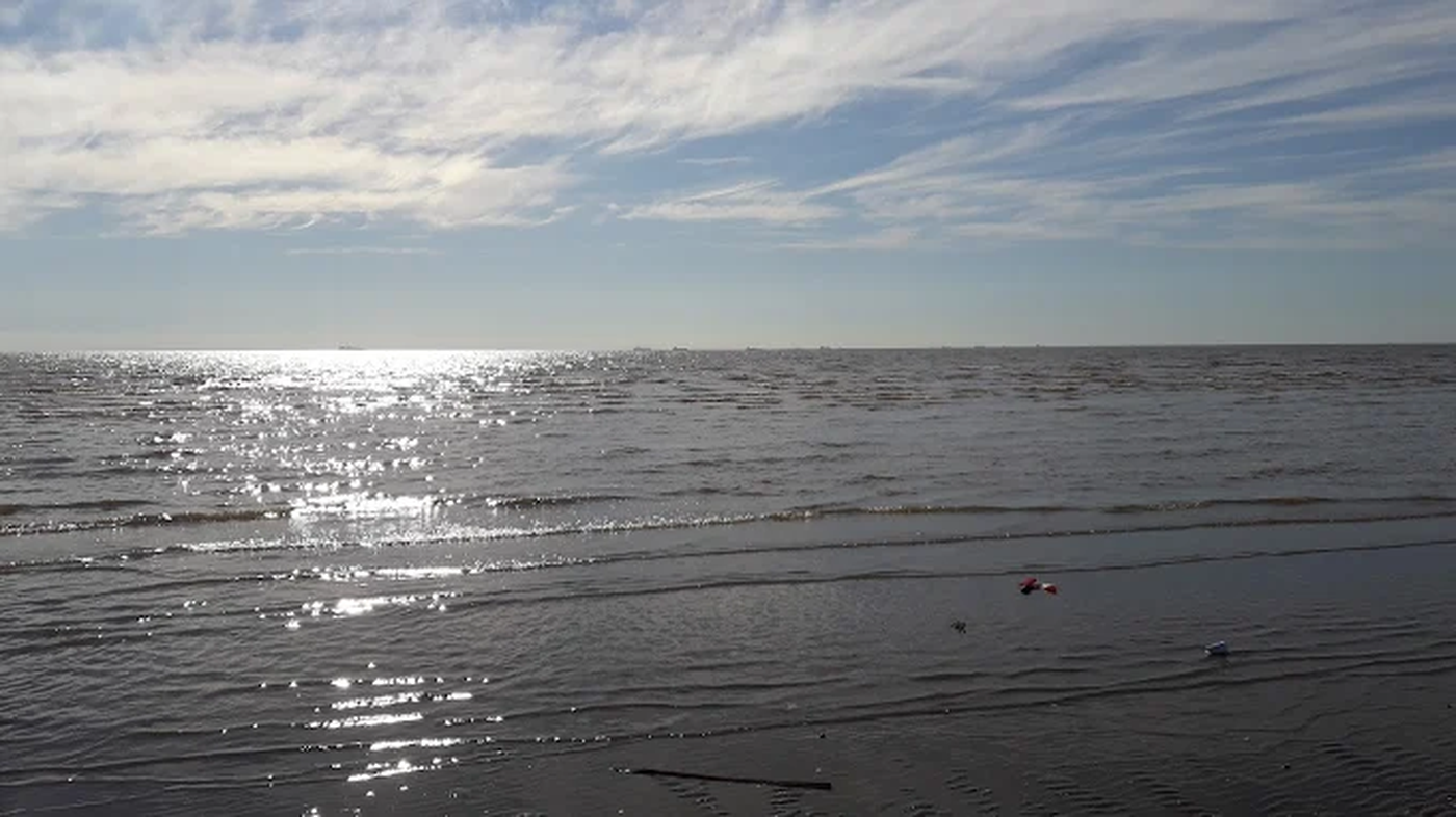 El hombre hallado muerto en el Rio de la Plata se había despedido de su familia