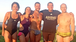 cuatro nadadores de la plata cruzaron el rio de la plata desde uruguay hasta punta lara cuatro nadadores de la plata cruzaron el rio de la plata desde uruguay hasta punta lara