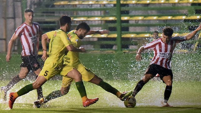 estudiantes visita a defensa y justicia en varela y revive el insolito antecedente de los rayos y expulsiones