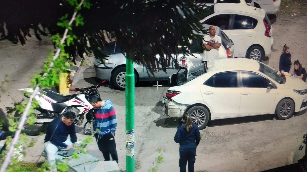 Hallaron el auto implicado en el choque fatal de Ensenada en el que murió un motociclista
