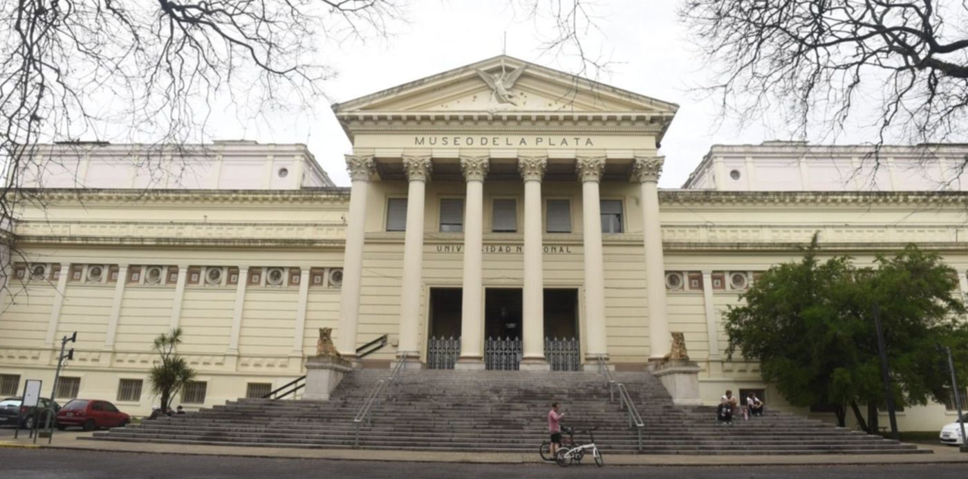 1603714413821.jpg?x=7&y=257&width=1479&height=739&rotate=0&scaleX=1&scaleY=1&ow=1500&oh=996&&cw=1920&ch=950