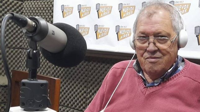 la despedida de estudiantes a julio campante, exdirigente y periodista partidario