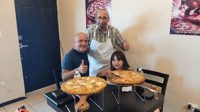viajo de la plata a mexico, puso un local gastronomico con su pareja y su pizza platense es sensacion